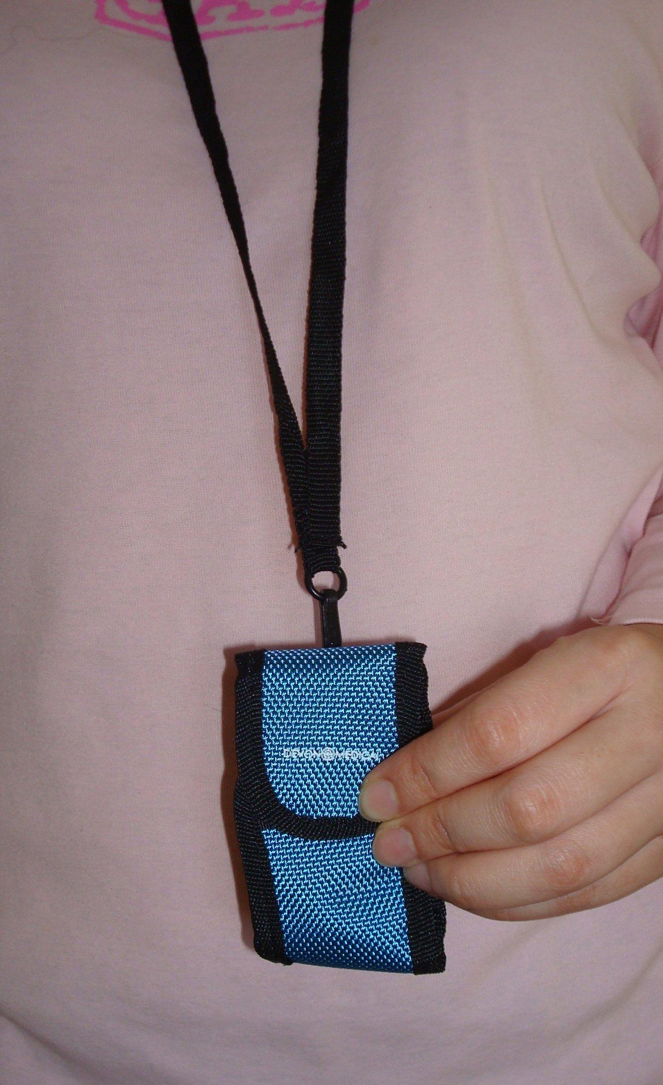 Devon Medical Carrying Case for Fingertip Pulse Oximeters (With Neck